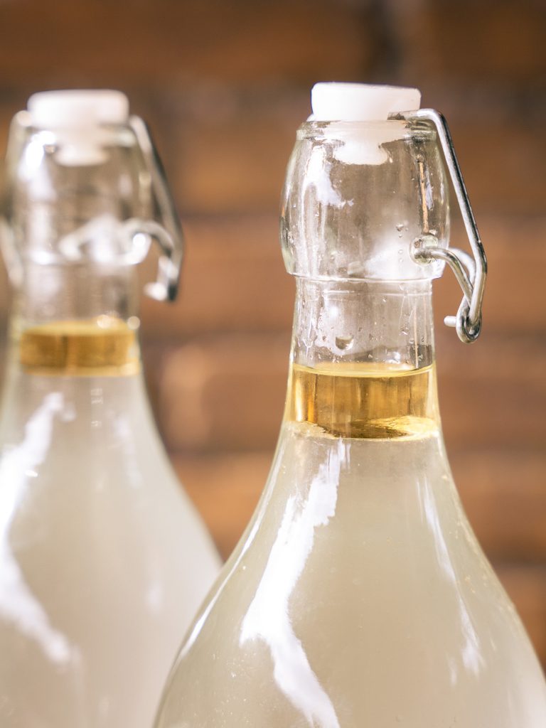 Lavendel destilleren, van bloem tot geurige essentie, lavendelolie